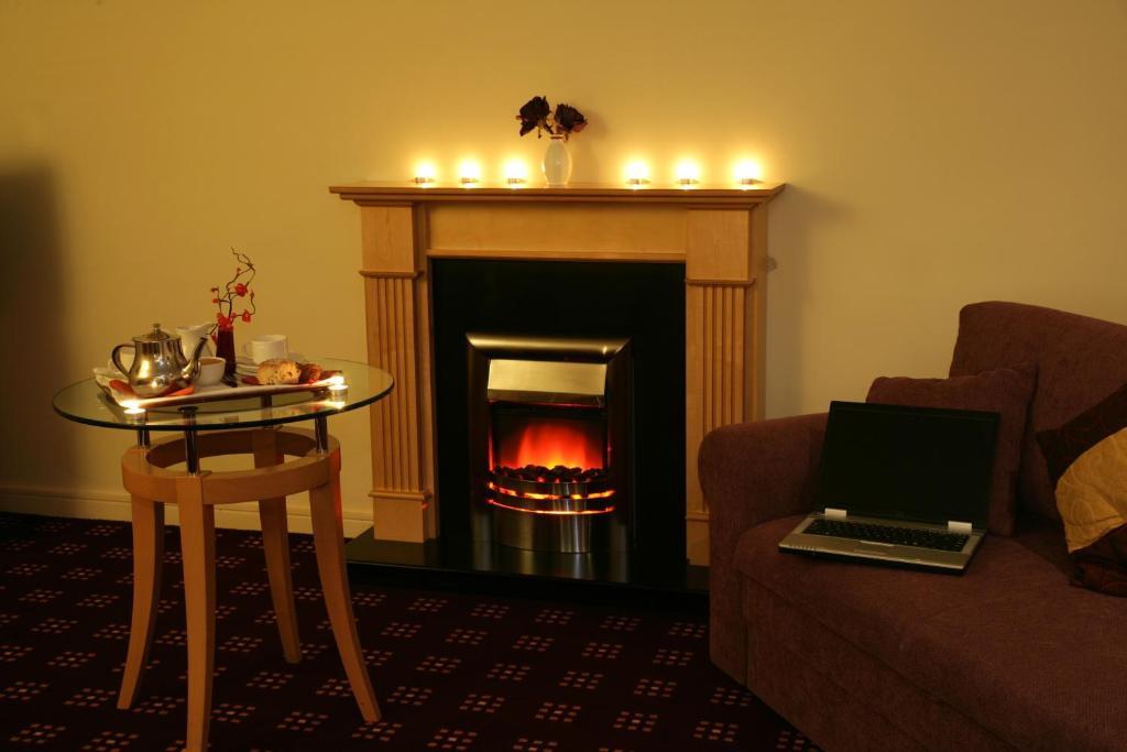 Bush Hotel County Leitrim Ngoại thất bức ảnh