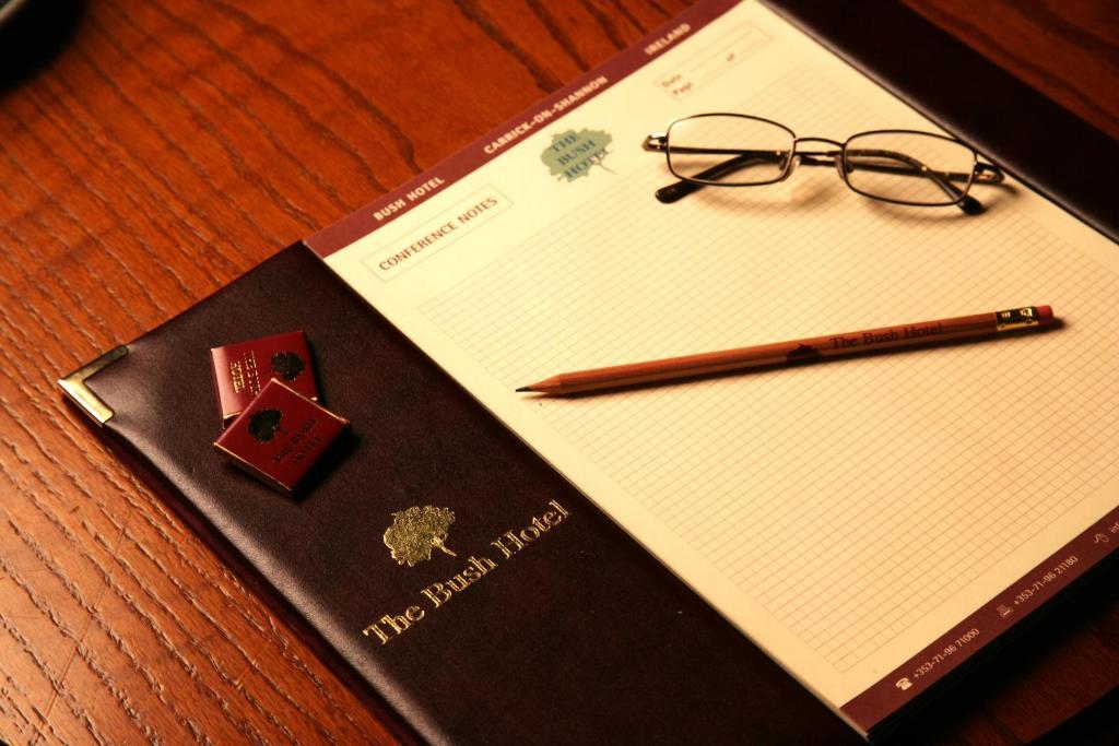 Bush Hotel County Leitrim Ngoại thất bức ảnh